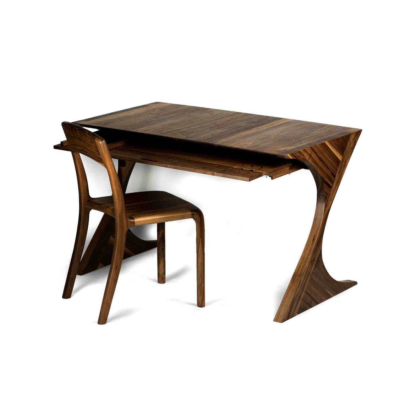 Chair arrangement with the Cervin desk with beautiful hourglass-shaped legs in solid walnut wood