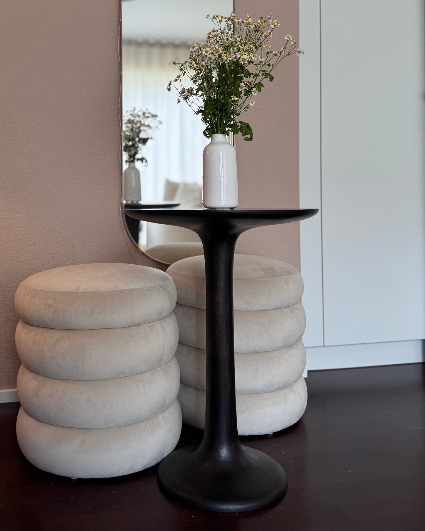 Lianna Side Table in Solid Oak