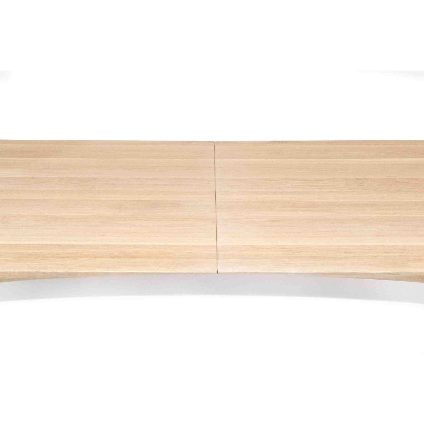 Tabletop detail of the ÉTAUDORÉ L'Argentine Solid Oak Wood rectangular table with beautifully rounded corners and extension feature