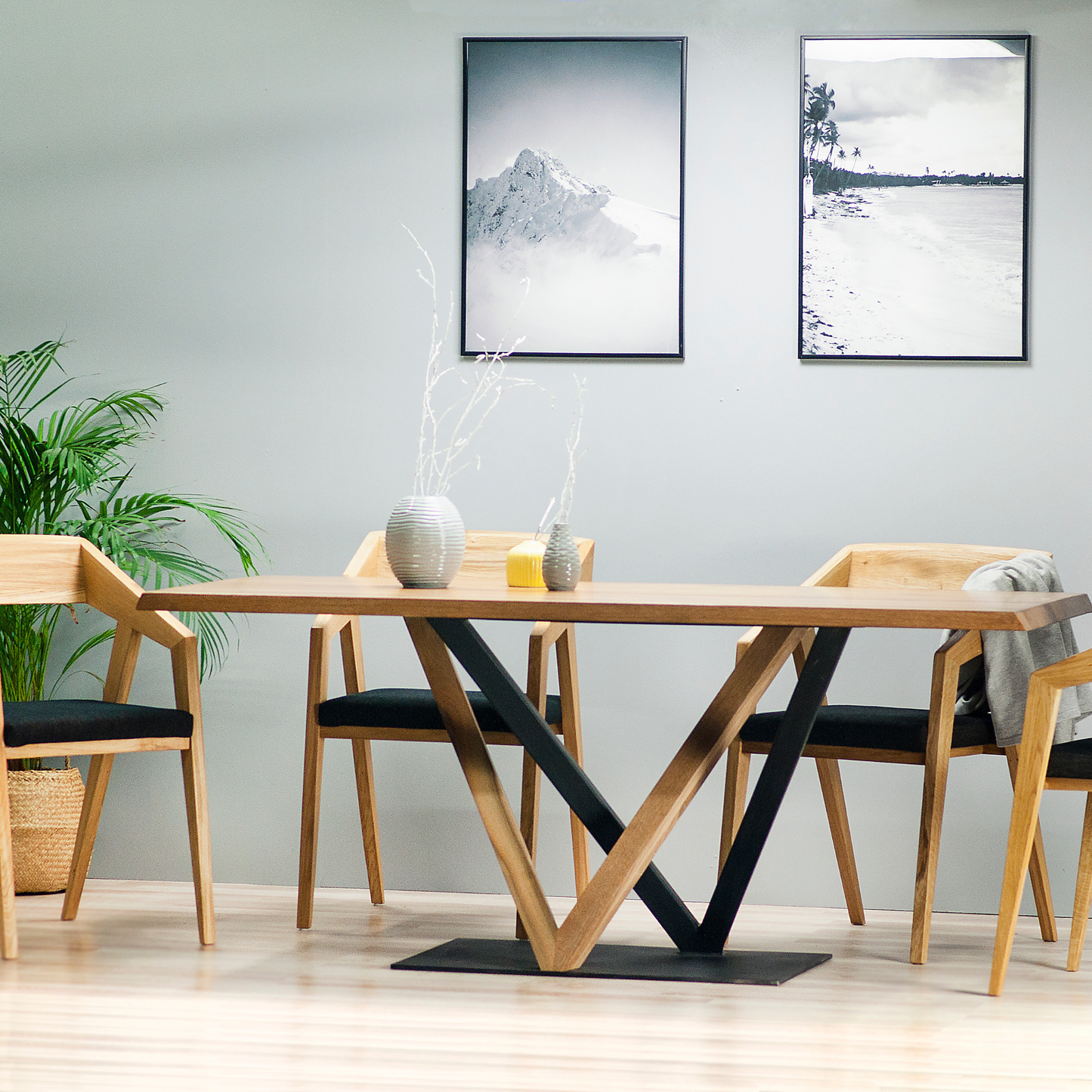 Weisshorn Table in Oak & Steel