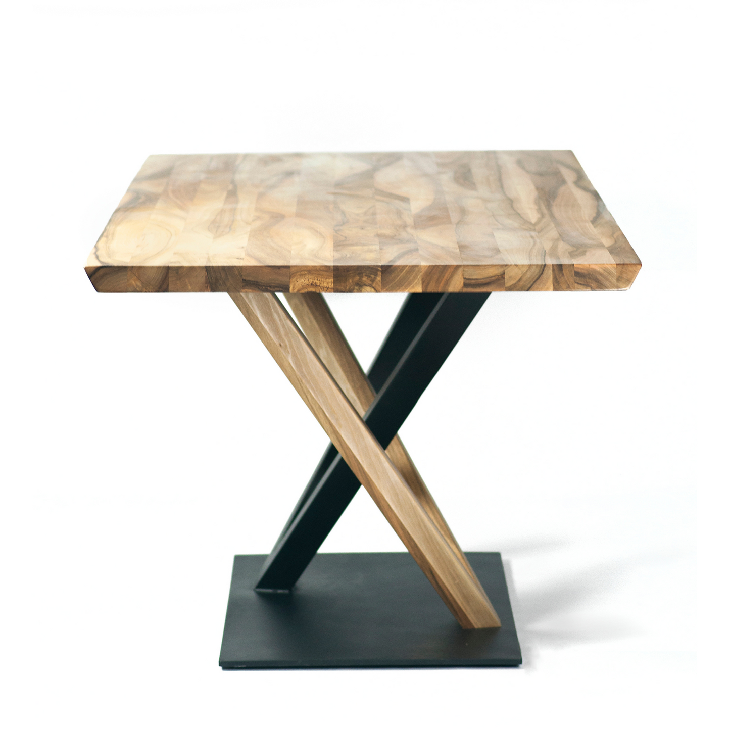 Weisshorn Table in Oak & Steel