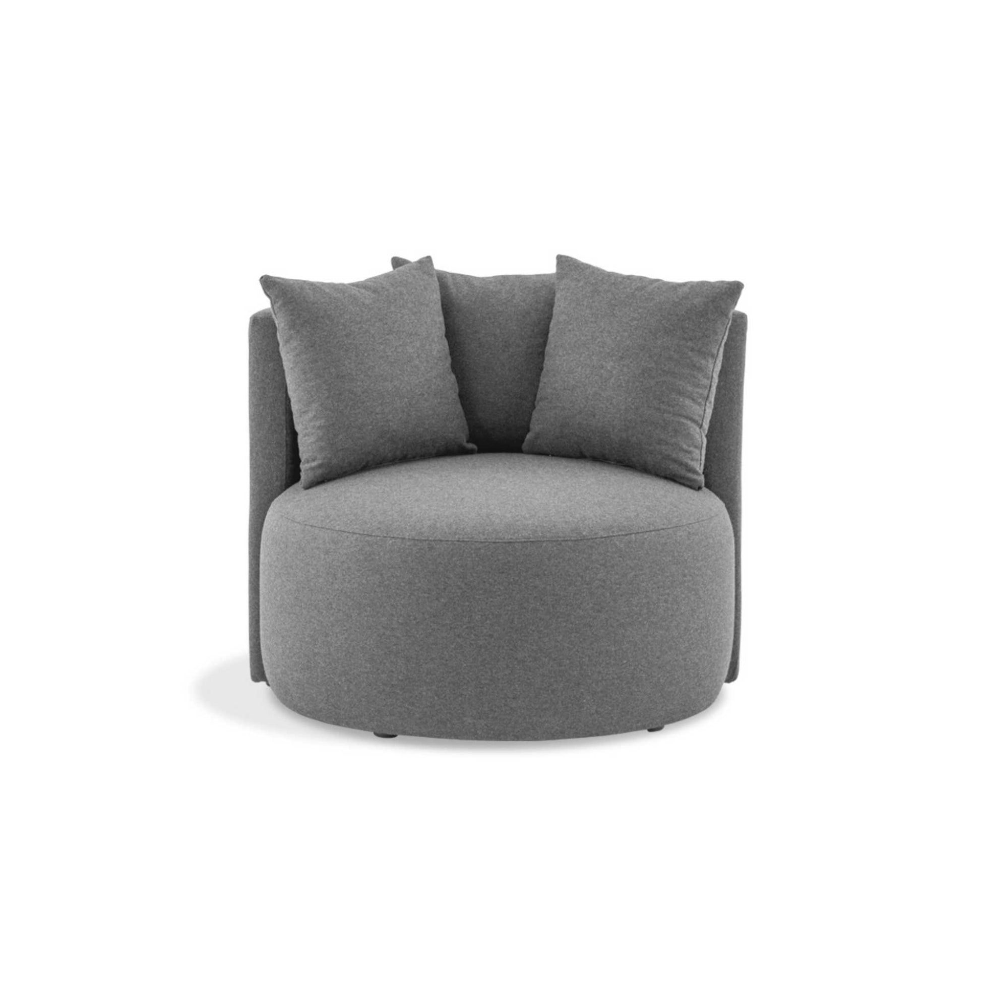 ÉTAUDORÉ Isola Armchair with static base – front view