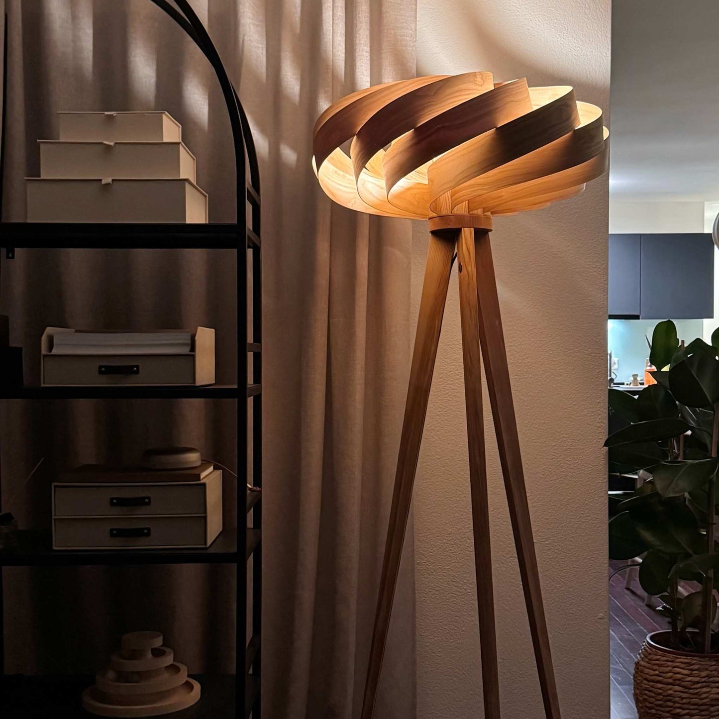 Handmade wooden floor lamp with three ash legs and sculptural cloud-shaped crown